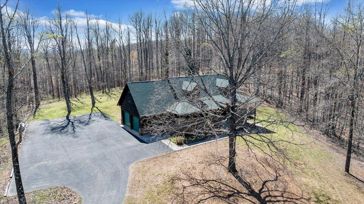 661 North Briar Mountain Road Callands, VA 24530 - Photo 49 of 61 061-DJI_20260325023840_0264_D