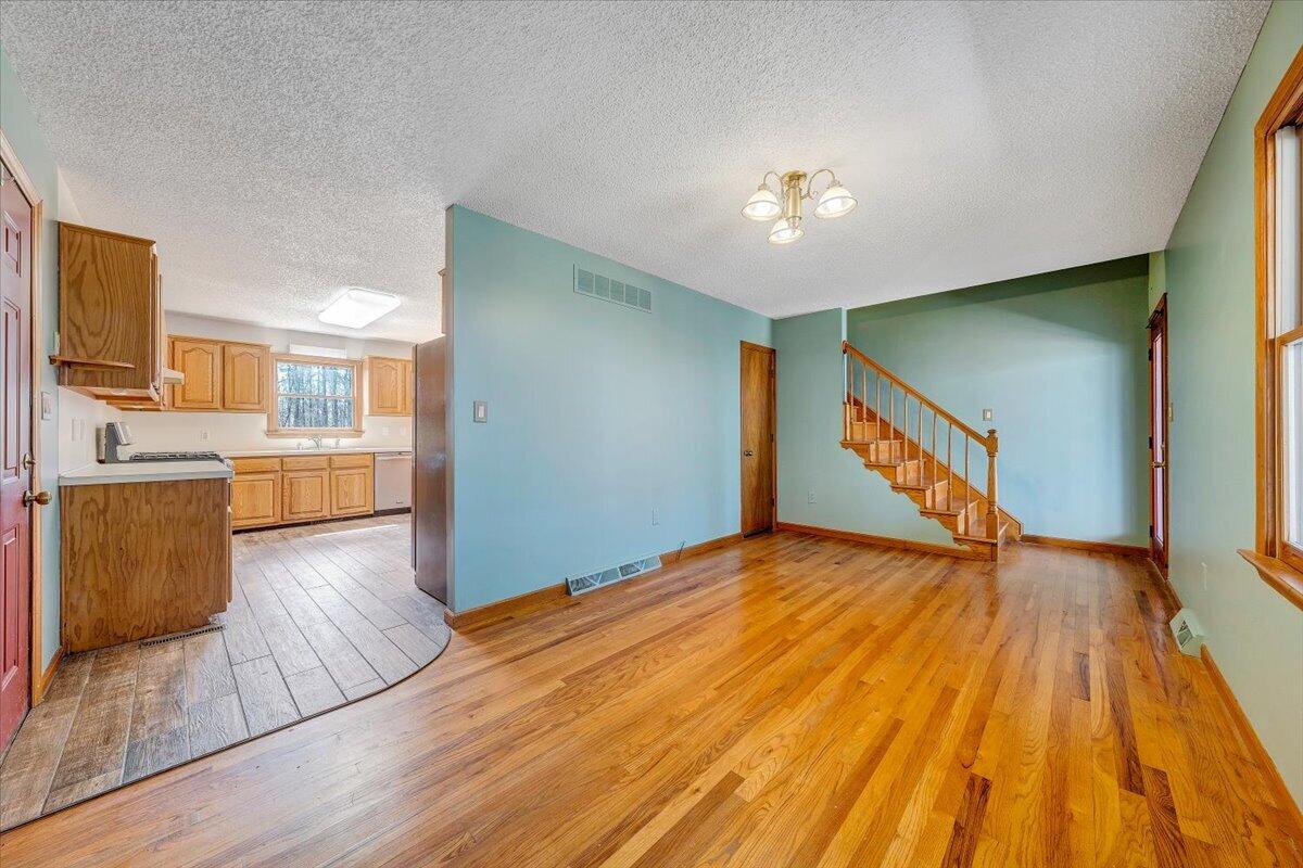 661 North Briar Mountain Road Callands, VA 24530 - Photo 9 of 61 011-MIB03849