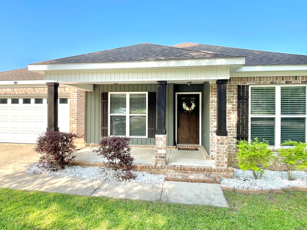 1320 Middleton Road Dothan, AL 36301 - Photo 2 of 39