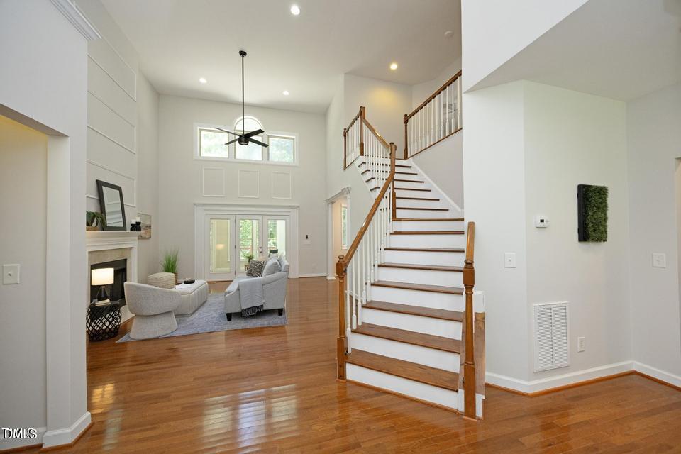 1432 Antiquity Avenue Raleigh, NC 27613 - Photo 5 of 38 20250718013726930581000000-o