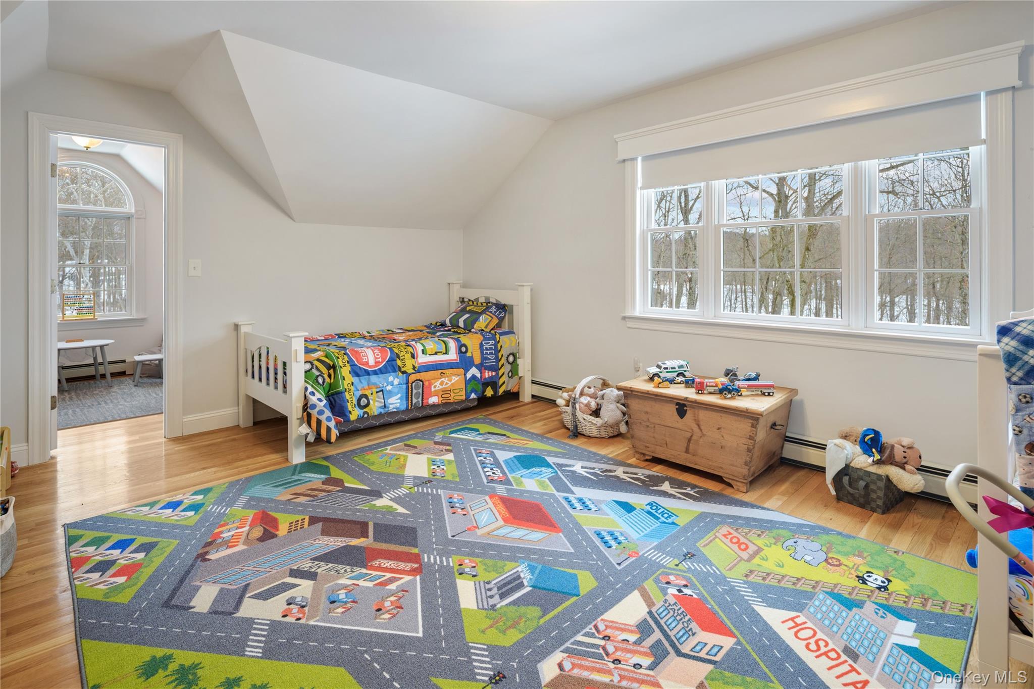 14 Adams Farm Road Katonah, NY 10536 - Photo 36 of 47 Bedroom 4, oak floors