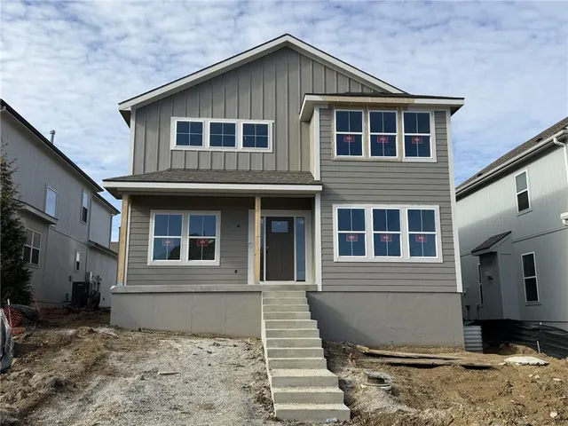 $499,000 | 3920 Southwest Stoney Brook Drive, Lee's Summit, MO 64082