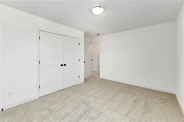 $499,000 | 3920 Southwest Stoney Brook Drive, Lee's Summit, MO 64082