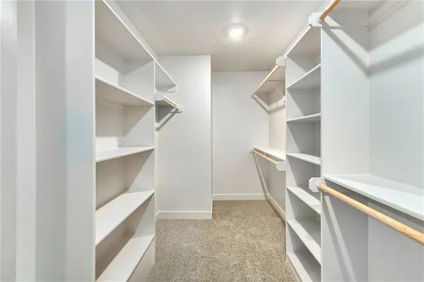 $499,000 | 3920 Southwest Stoney Brook Drive, Lee's Summit, MO 64082