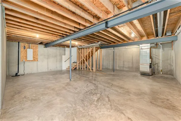 $499,000 | 3920 Southwest Stoney Brook Drive, Lee's Summit, MO 64082