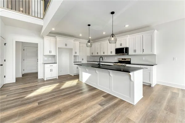 $499,000 | 3920 Southwest Stoney Brook Drive, Lee's Summit, MO 64082