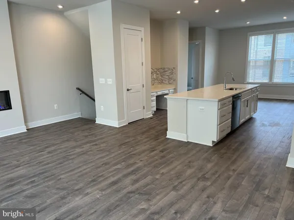 $4,100 | 2303 Liberty Loop, Herndon, VA 20171