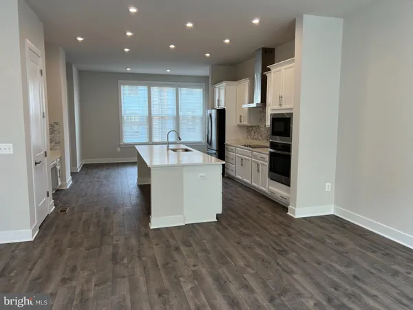 $4,100 | 2303 Liberty Loop, Herndon, VA 20171