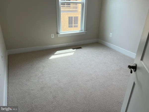 $4,100 | 2303 Liberty Loop, Herndon, VA 20171