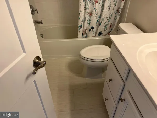 $4,100 | 2303 Liberty Loop, Herndon, VA 20171