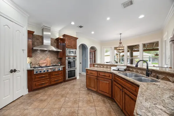 $1,150,000 | 4447 Chateau Creek Way, Spring, TX 77386