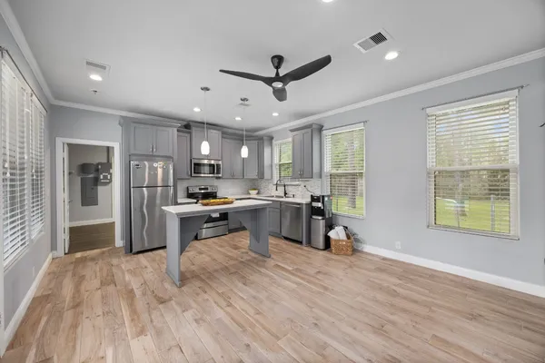 $1,150,000 | 4447 Chateau Creek Way, Spring, TX 77386