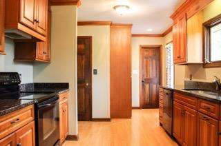 120 Steelman Road Southern Pines, NC 28387 - Photo 9 of 18 Kitchen with granite