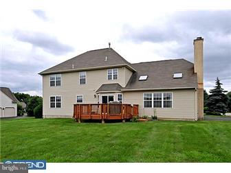 1724 Devonshire Road Dresher, PA 19025 - Photo 11 of 12 Exterior Back