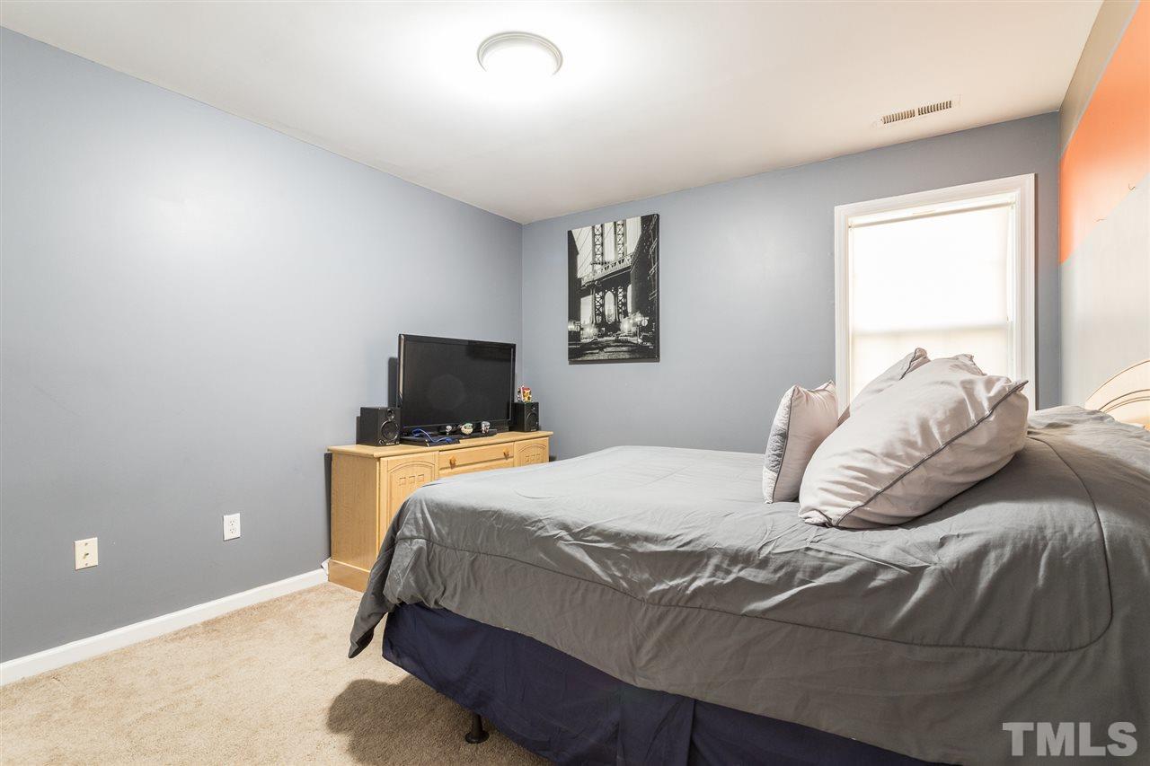 4800 Hallam Way Raleigh, NC 27616 - Photo 18 of 23
