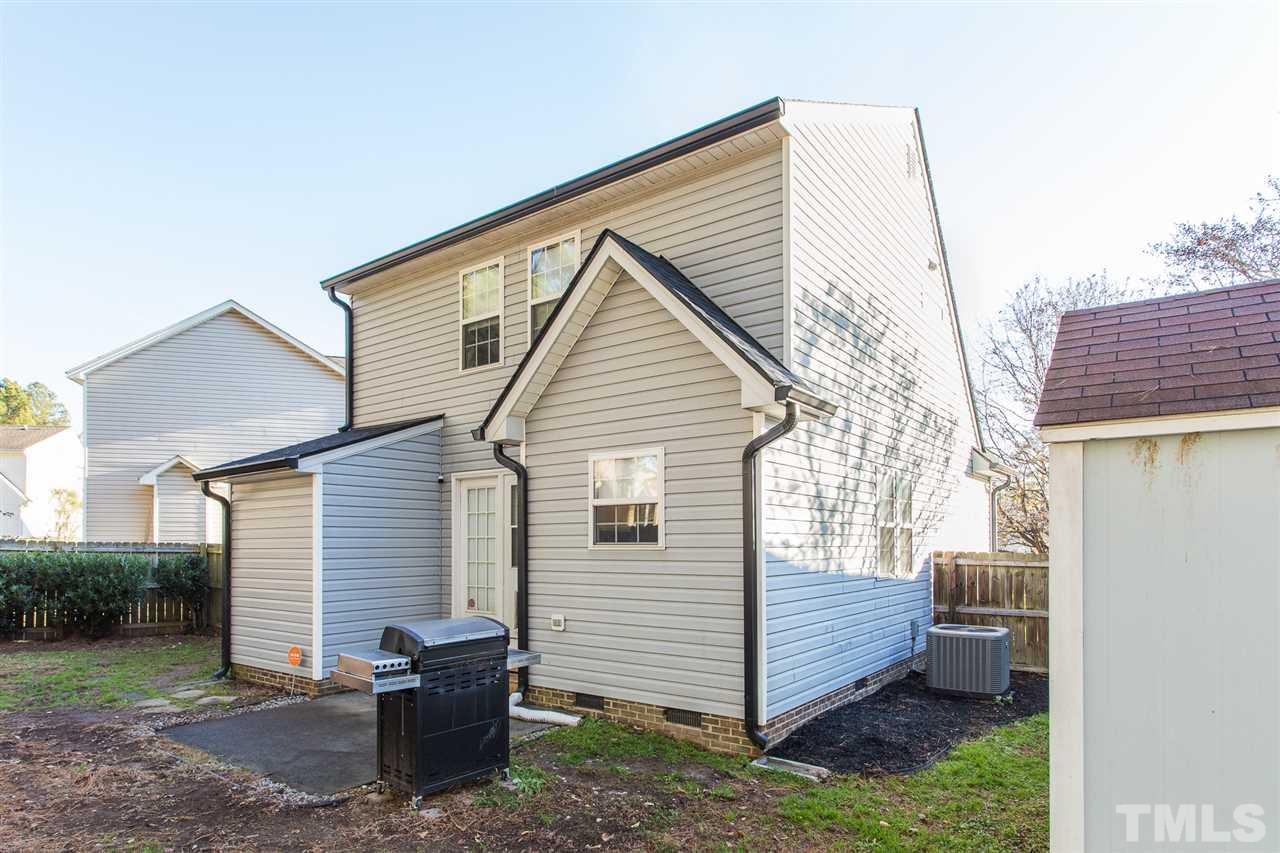 4800 Hallam Way Raleigh, NC 27616 - Photo 4 of 23