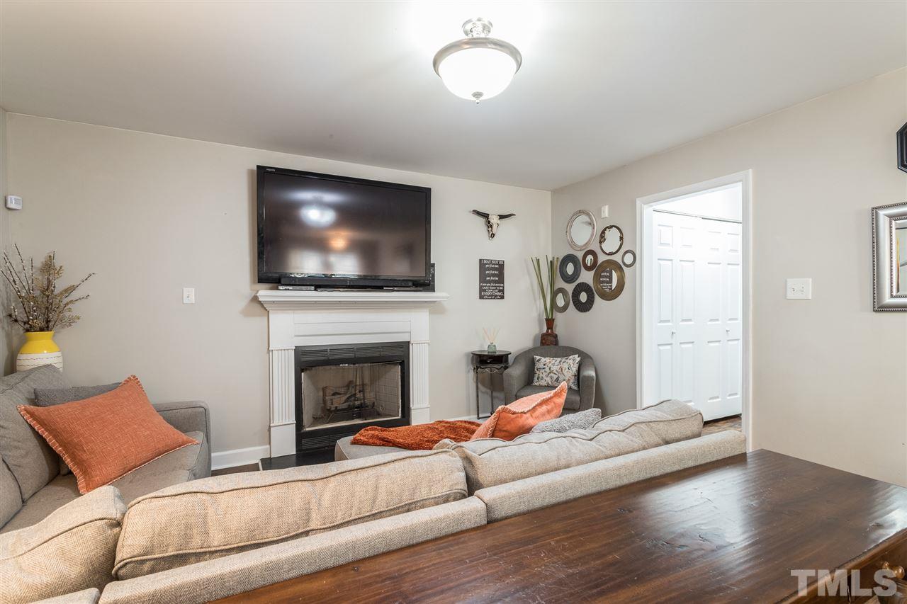 4800 Hallam Way Raleigh, NC 27616 - Photo 9 of 23
