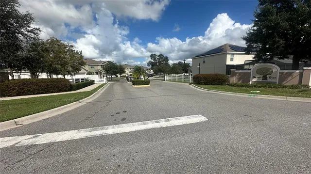 $3,700 | 9766 Troncais Circle, Thonotosassa, FL 33592