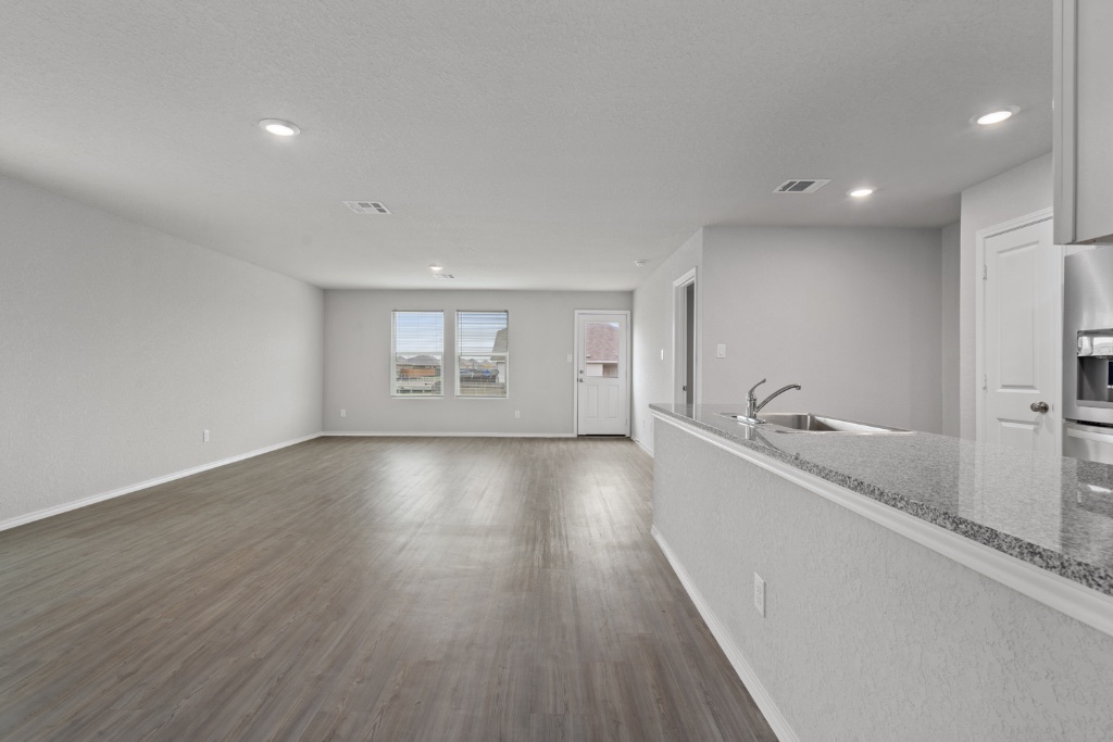 542 Blue Stem Road New Braunfels, TX 78130 - Photo 5 of 29
