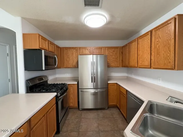 $1,525 | 1065 San Simeon Drive, Sierra Vista, AZ 85635