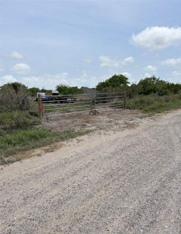 42686 Palmito Hill Road Brownsville, TX 78521 - Photo 4 of 19 a view of dirt yard with mountain view