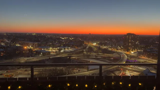 $150,000 | 410 Groveland Avenue, Unit 1906, Minneapolis, MN 55403