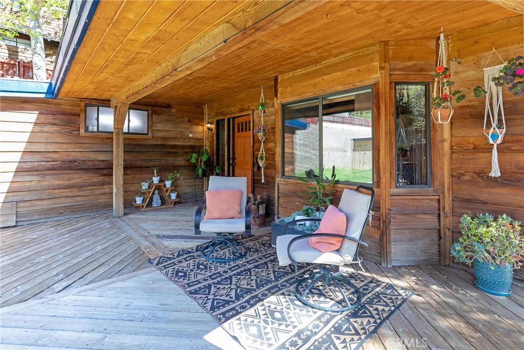 31311 Silverado Canyon Road Silverado, CA 92676 - Photo 14 of 37 a bench sitting in middle of house