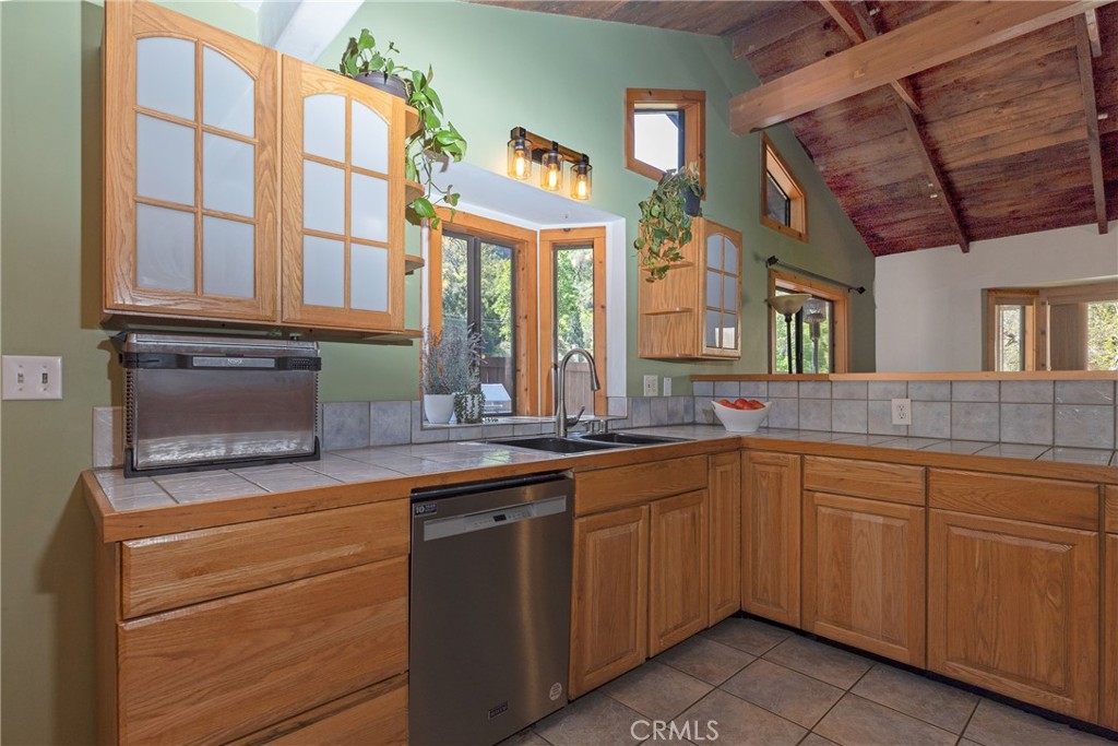 31311 Silverado Canyon Road Silverado, CA 92676 - Photo 23 of 37