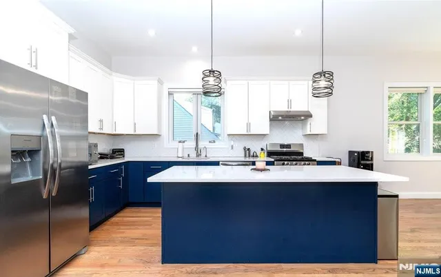 $4,500 | 12 Lakeview Avenue, Rochelle Park, NJ 07662