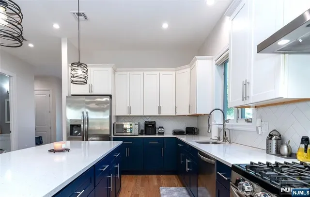 $4,500 | 12 Lakeview Avenue, Rochelle Park, NJ 07662