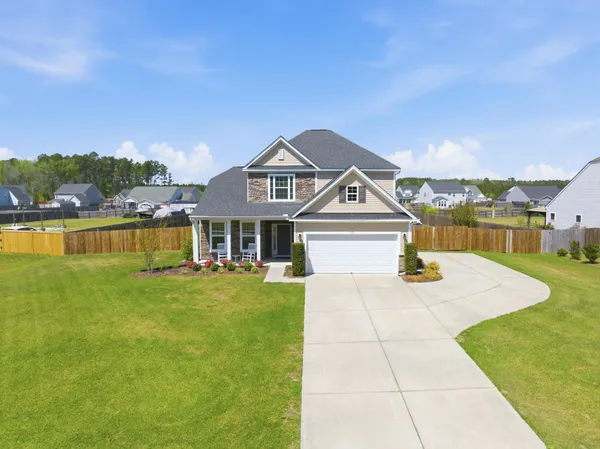 $545,000 | 123 Lakelyn Road, Moncks Corner, SC 29461