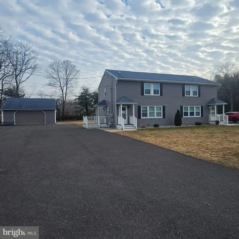 $2,100 | 1565 South Main Road, Vineland, NJ 08360