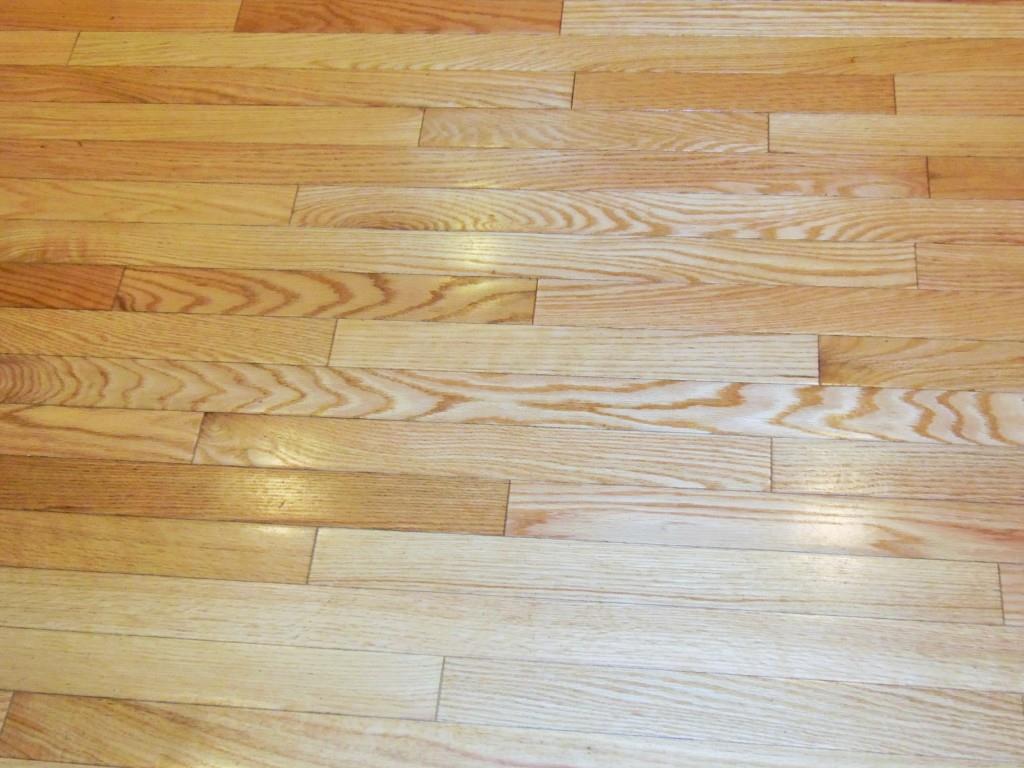 35 Barefoot Cottage Road, Unit 151 Wells, ME 04090 - Photo 5 of 17 Shiny, beautiful wood floors