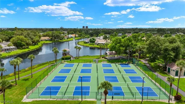 $2,400 | 9140 Greenleaf Court, Fort Myers, FL 33919