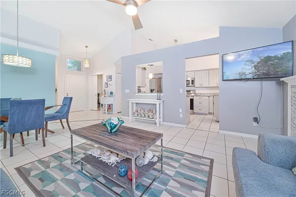 $2,400 | 9140 Greenleaf Court, Fort Myers, FL 33919