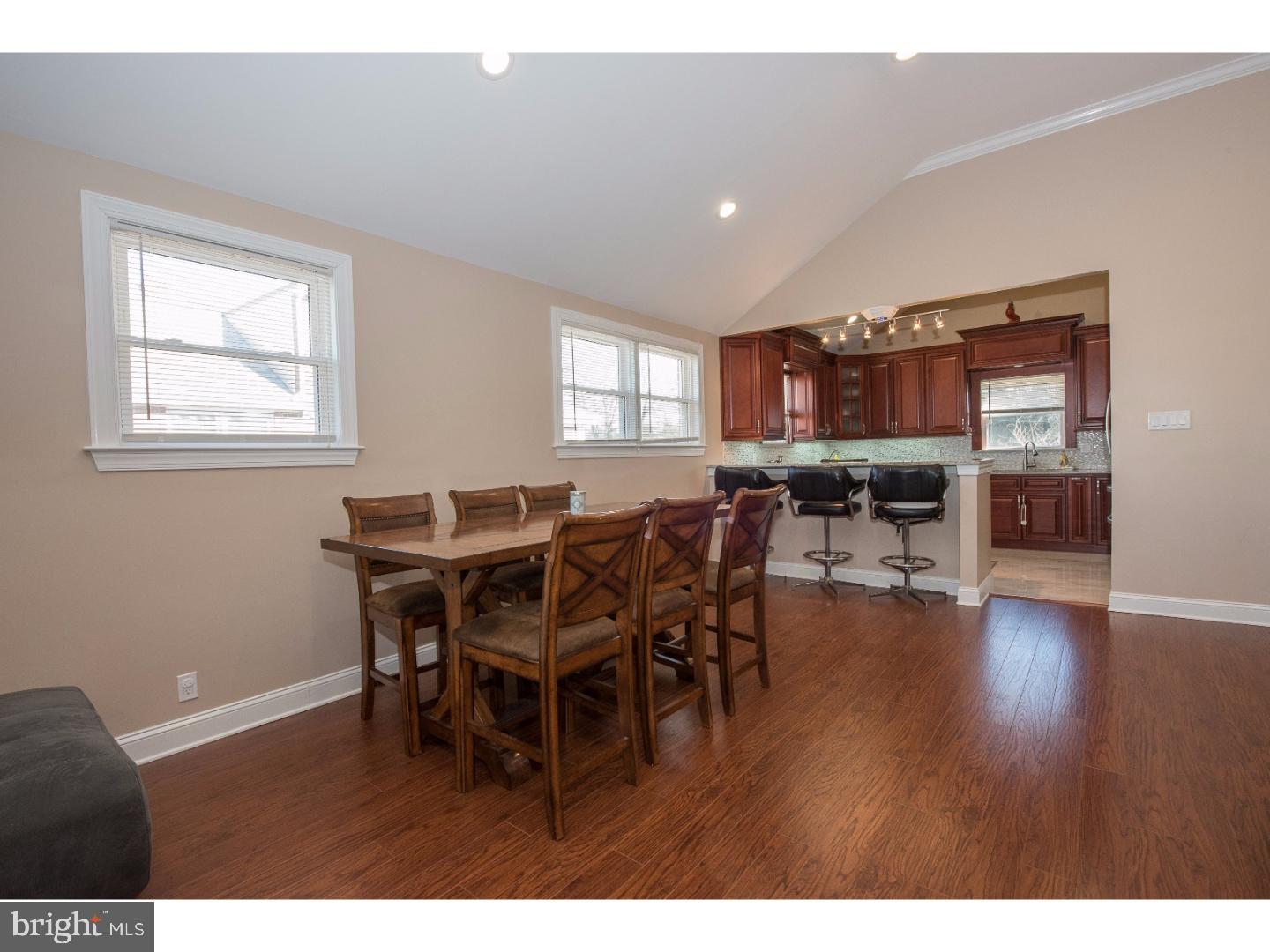 9989 Verree Road Philadelphia, PA 19115 - Photo 8 of 22 Dining Room