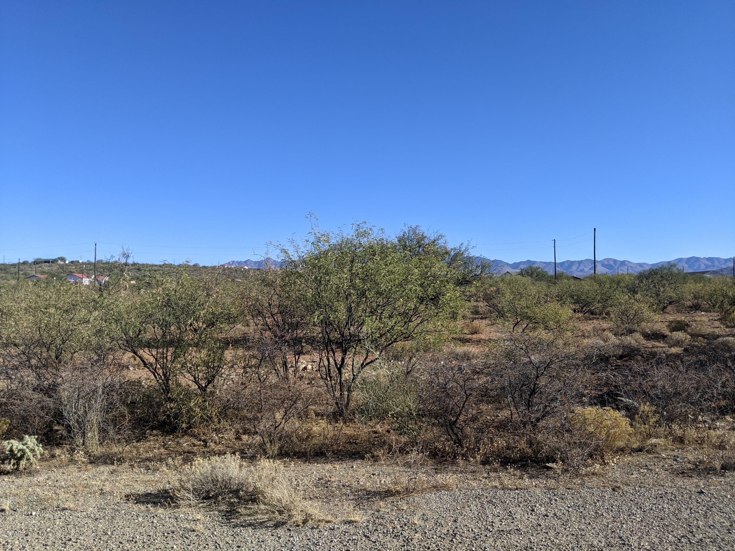 1811 Circulo Canada, Unit 4 Rio Rico, AZ 85648 - Photo 2 of 3