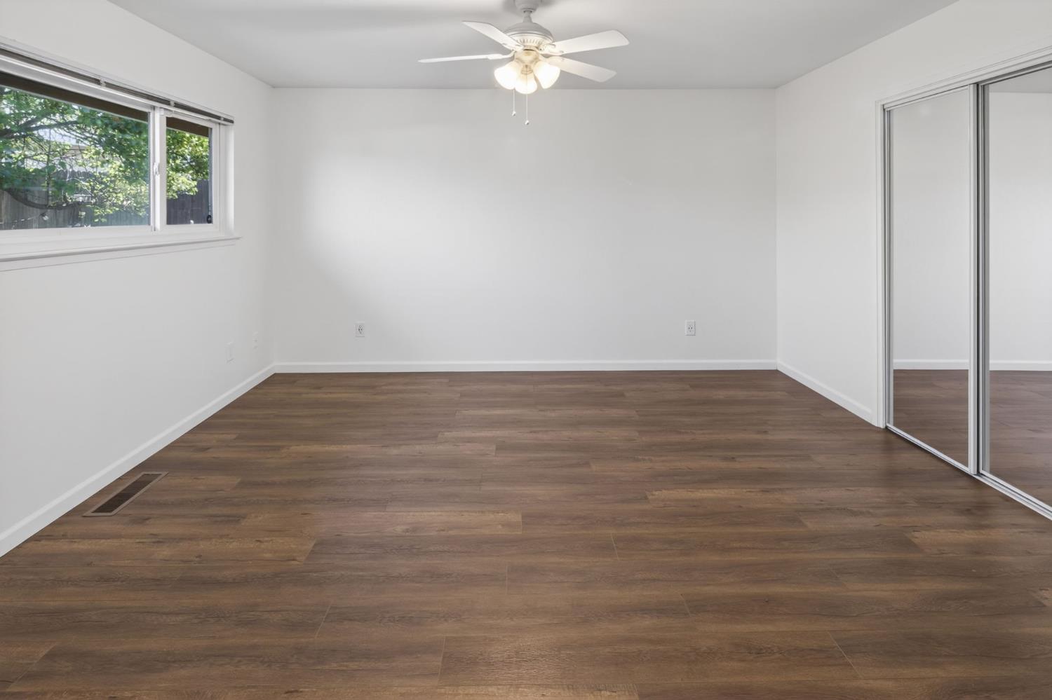5166 Kipp Way Carmichael, CA 95608 - Photo 32 of 50