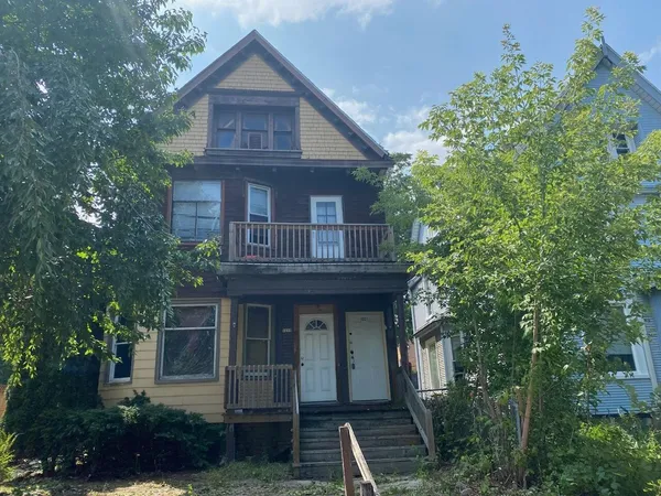 $99,900 | 1219 North 31st Street, Unit 1221, Milwaukee, WI 53208