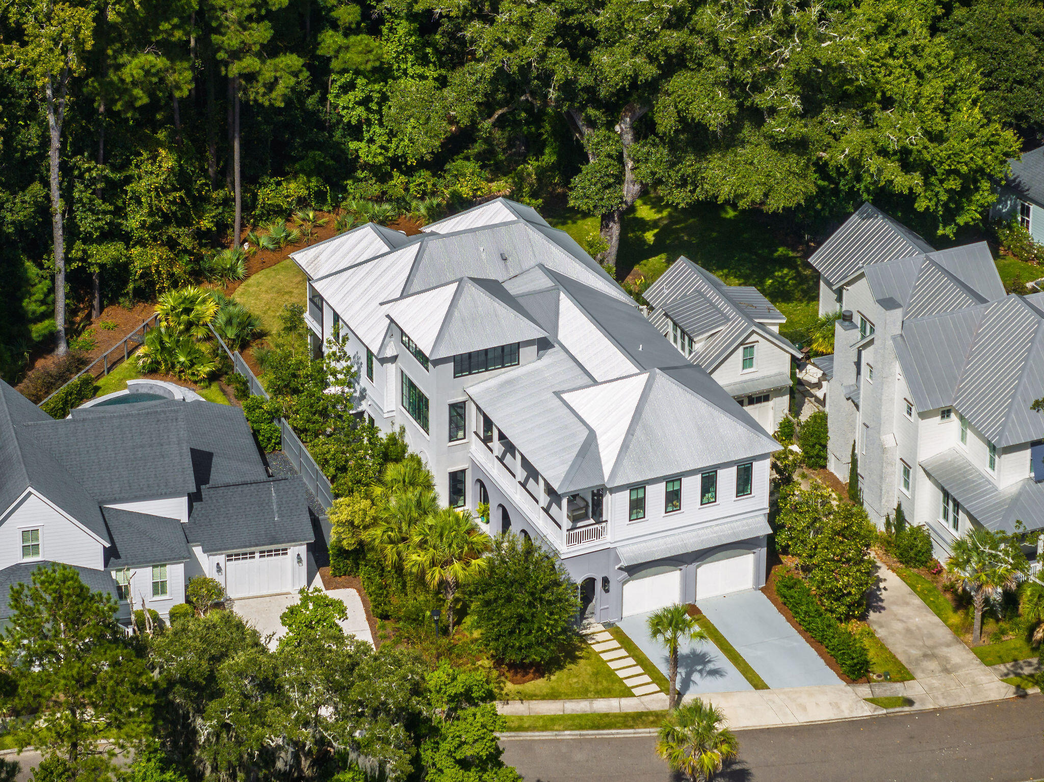 341 Bridgetown Pass Mount Pleasant, SC 29464 - Photo 90 of 105 DJI_20251002145837_0456_D