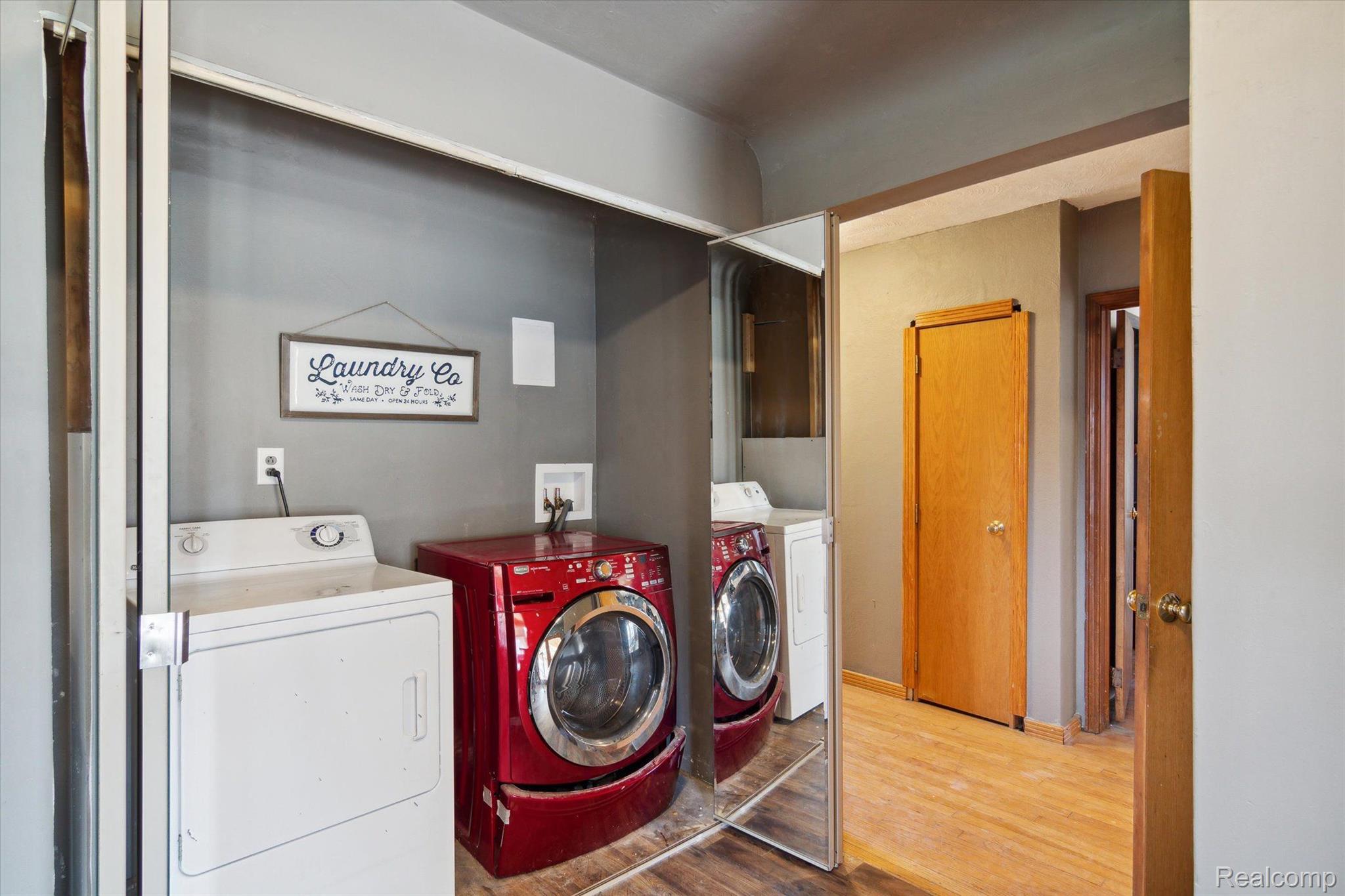 1570 East Hurd Road Monroe, MI 48162 - Photo 26 of 49 Gallery Image 26