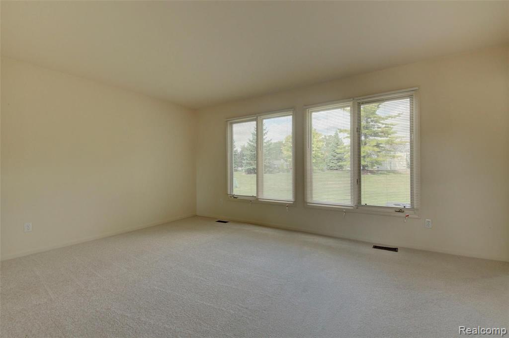 46402 Mornington Road Canton, MI 48188 - Photo 7 of 45