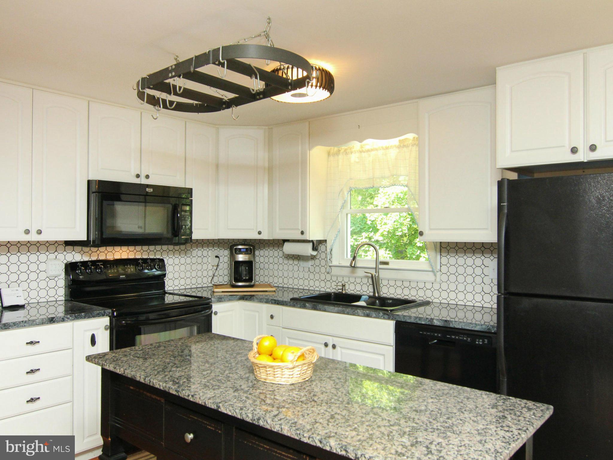 2922 Warehime Road Manchester, MD 21102 - Photo 8 of 29 Kitchen
