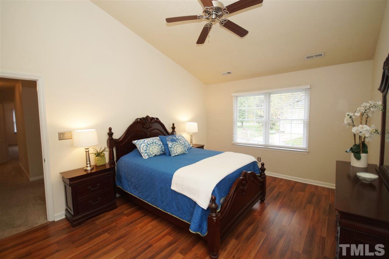5009 Jesmond Place Raleigh, NC 27613 - Photo 16 of 28