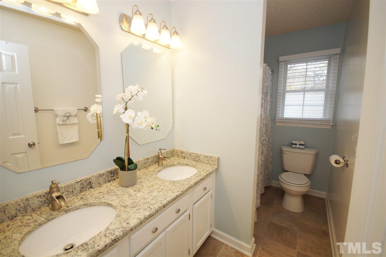 5009 Jesmond Place Raleigh, NC 27613 - Photo 23 of 28