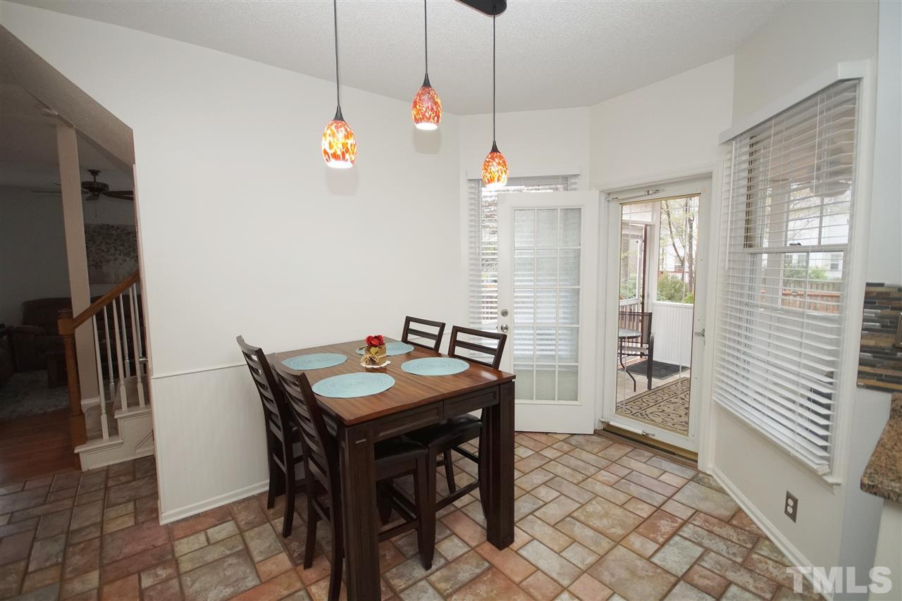 5009 Jesmond Place Raleigh, NC 27613 - Photo 7 of 28