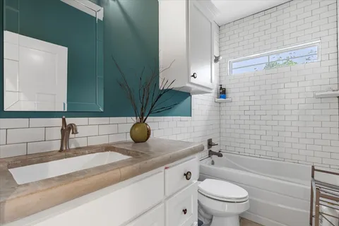 $1,199,000 | 7512 Hardy Drive, Austin, TX 78757