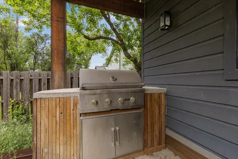 $1,199,000 | 7512 Hardy Drive, Austin, TX 78757