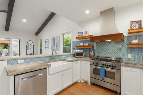 $1,199,000 | 7512 Hardy Drive, Austin, TX 78757