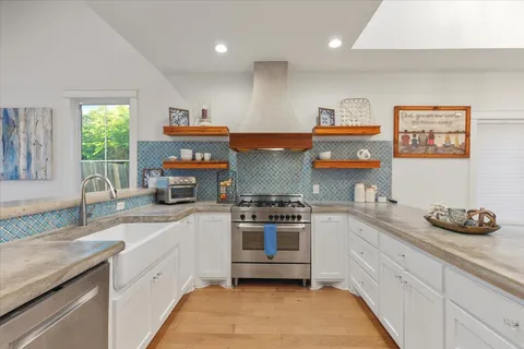 $1,199,000 | 7512 Hardy Drive, Austin, TX 78757